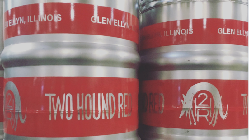 two hound red keg